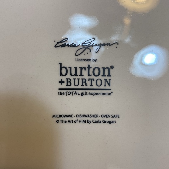 Carla Grogan Burton & Burton Merry Christmas Y’all serving bowl - Picture 3 of 8